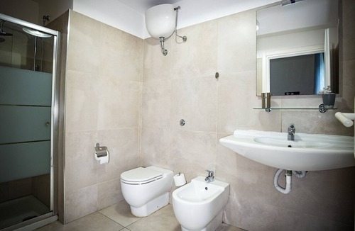 San Giovanni Apartment | Luxury apartment 6 bedrooms and 6 bathrooms - close to Colosseo