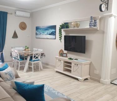Torvaianica Apartment | Luxury Beach House