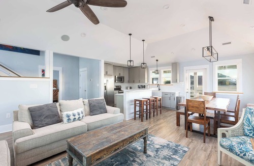 Ocean Sands House | Luxury Corolla Home, 3 Mins to Beach & Lake Views!