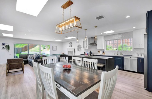 Malibu Canyon House | Luxury fully remodeled in Calabasas