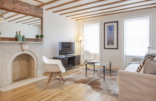 Park Slope Apartment | Luxury Park Slope Brownstone. 2 Bedrooms 2 Bathrooms. Outdoor.