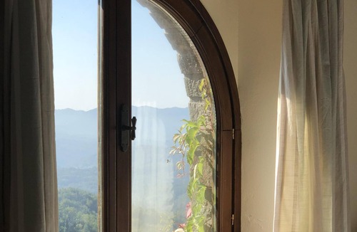 Arlia Villa | Luxury rental villa with infinity pool and panoramic views