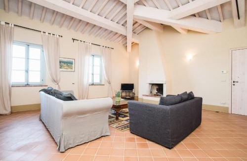 Trequanda Apartment | Luxury Resort with swimming pool in the Tuscan countryside, apartments with private outdoor area with panoramic view