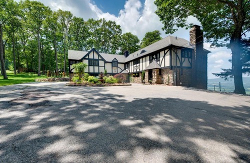 Sybertsville House | Luxury Tudor Estate | Pool, Spa and Valley Views