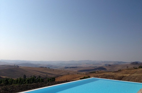 Polizzi Generosa Villa | Luxury villa for large groups in beautiful Sicilian countryside