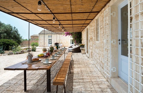 Scicli Villa | Luxury villa with pool, external kitchen in Scicli, Sicily