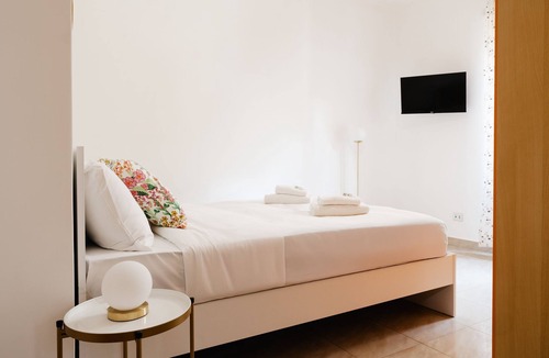 Quartiere XXVII Primavalle Apartment | Maffi s House in Rome