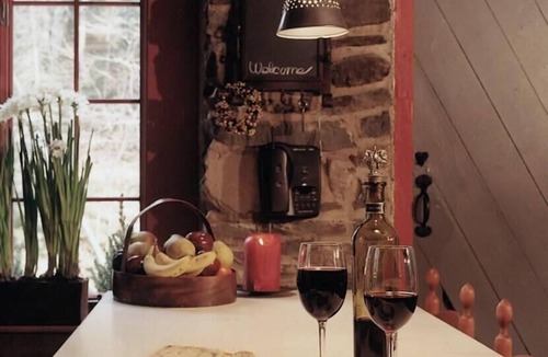 Dingmans Ferry House | Magical Cottage at the Governor's Retreat on Dingmans Creek