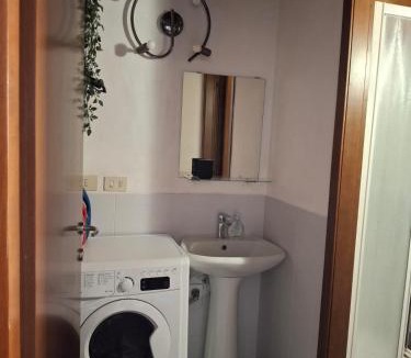Gorla Apartment | Mansarda accogliente