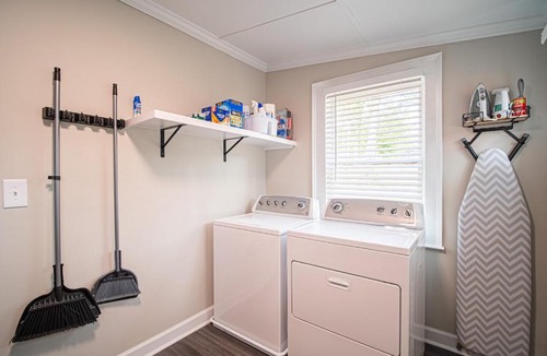Marietta Apartment | Marietta Square's Home Away!