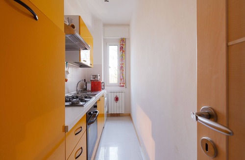 Gorla Apartment | Martesana Cozy Apartment - w/Balcony