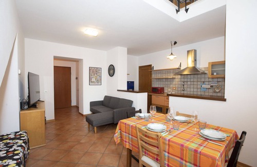 Siena Apartment | Martini125: apartment near the center with parking