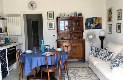 Cisternino Apartment | MASSERIA POESIA-DIMORA BLU-vacation-pool supervista-valle d'Itria-Alberobello