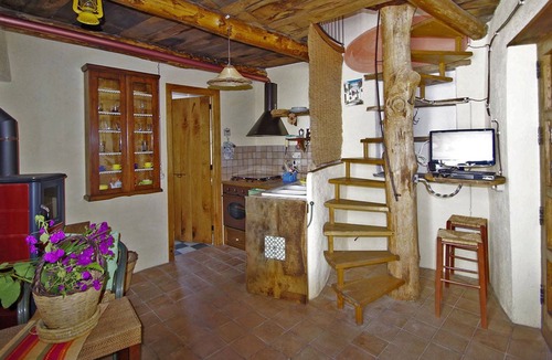 Belmonte Calabro House | Medieval village of Calabria and Ecotourism, tradition and culture, sea and nature .