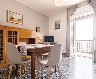 Crotone Apartment | MeryTes - Casa vista mare