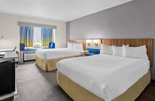 Ste Genevieve Hotel | Microtel Inn & Suites by Wyndham Sainte Genevieve