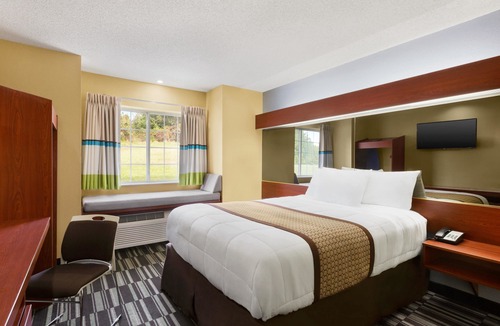 Thomasville Hotel | Microtel Inn & Suites by Wyndham Thomasville/High Point/Lexi
