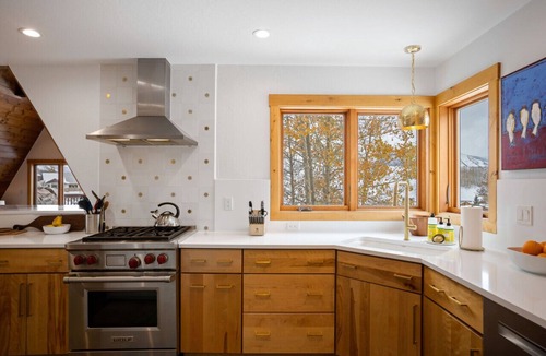 Mount Crested Butte Apartment | Mid-Century Mountain Home, Fully Remodeled, Style & Comfort in Crested Butte, CO