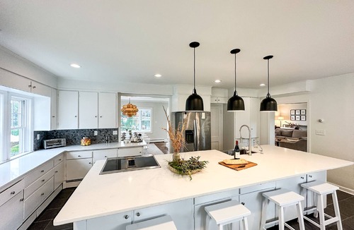 Easton House | Minutes from Downtown Easton and St. Michaels | Kayaks | Pool | Private Dock