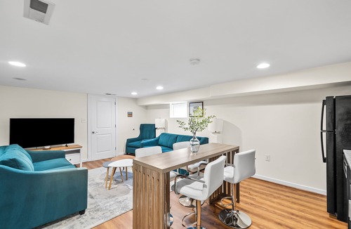 Trinidad House | Modern 2BR Retreat Near Capitol Hill