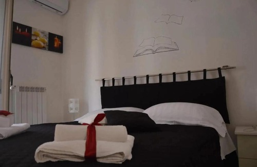 Caltagirone Apartment | Modern Apartment in Caltagirone, 40 m² with Balcony