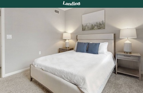 Southwind Apartment | Modern Apartment in Prime Location (ID7904X41)