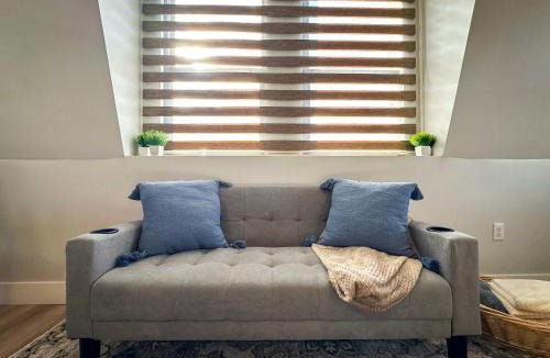 Over-the-Rhine Apartment | Modern & Cozy Downtown Apartment in Cincinnati