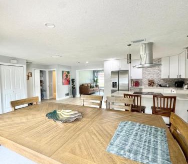 Palm Harbor House | Modern cozy Home Palm Coast