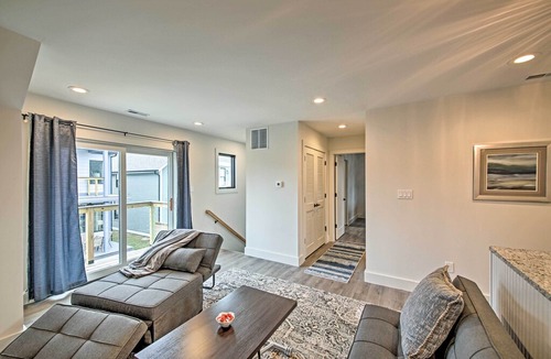 Herron Morton Condo | Modern Indianapolis Condo < 2 Miles to Downtown!