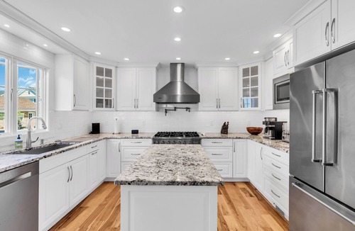 Point Pleasant Beach House | Modern Vacation Home - 6Bed/4Bath w/Saltwater Pool, Minutes to Beach and DT