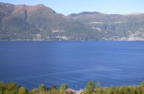 Porto Valtravaglia Apartment | Monte Sole II