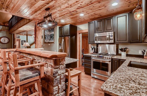 Fairplay House | Moose Sightings, Hot Tub, Pool Table, Views, Hot Springs, 16mi to Breckenridge