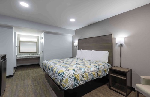 Hickory Hotel | Motel 6 Hickory, NC
