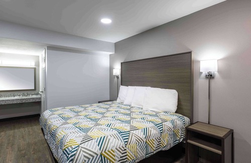 Hickory Hotel | Motel 6 Hickory, NC