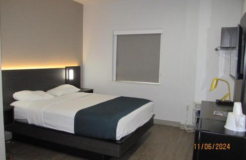 West Des Moines Hotel | Motel 6-West Des Moines, IA