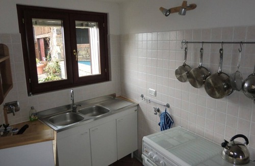 Primaore House | Mountain Retreat - 3 self-contained properties accommodating up to 14 plus cot