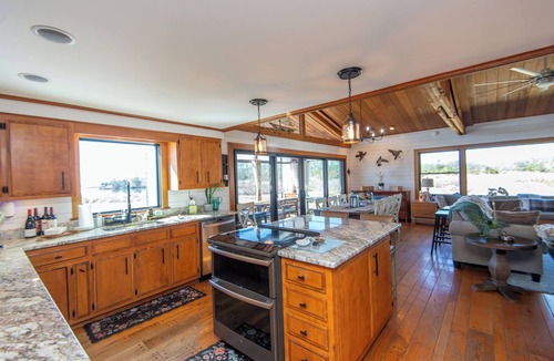 Cambridge House | Multi-home Waterfront Eastern Shore Retreat with 80+ acres to yourself