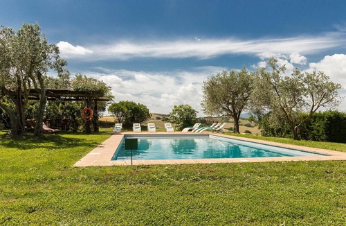 Guardea Villa | My Rental Homes - Villa Molinazzo 14: pool and lovely view of the surrounding hills