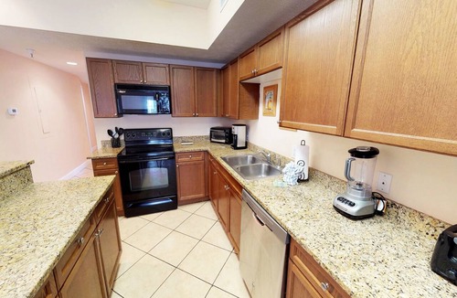 Myrtle Beach Condo | Myrtle Beach Villas 302A - 6 Bedroom Condo
