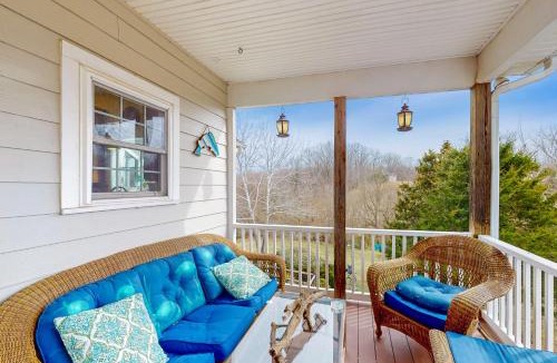 Livingston House | Nature lover's lakefront home with a beach, dock, fire ring, & more