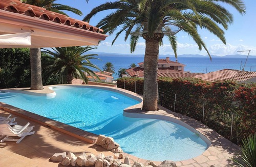 Maladroscia Villa | Nea Villa, for 11 people, swimming pool, panoramic terrace, 70 mt from the beach