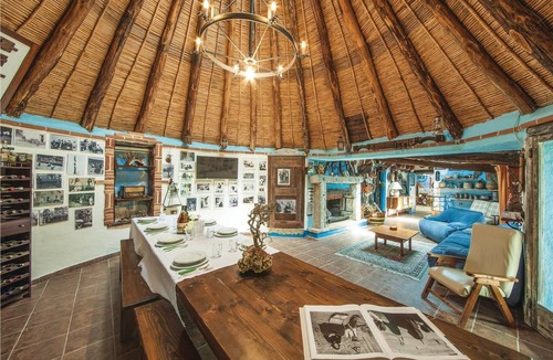 Orgosolo House | Near Orgosolo, in the middle of the natural park of Gennargentu, this vacation home is located on se