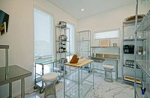 Lewes House | NEW! CASA BLANCO A Modern Sanctuary @ Lewes Beach + Canal + Historic Downtown