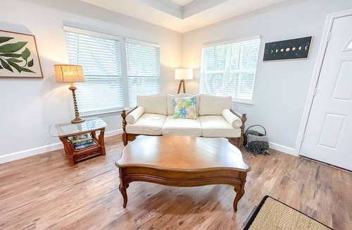 Gainesville House | New Home in SE Gainesville 3 BR/2 Bathroom