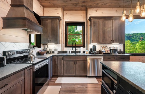 Sevierville Cabin | New Listing, "Explorer's Hideaway",Mtn View, Firepit, Indoor Pool, Hot Tub,Games