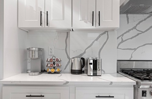 East Flatbush House | New Spacious 3 Bedrooms Home Near Hospitals
