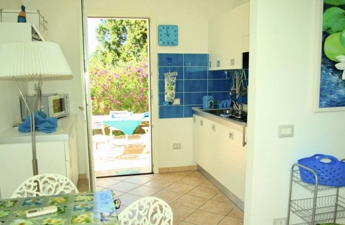 Is Solinas House | NEW! Villa 'Turchese' with private Garden and shared Pool.
