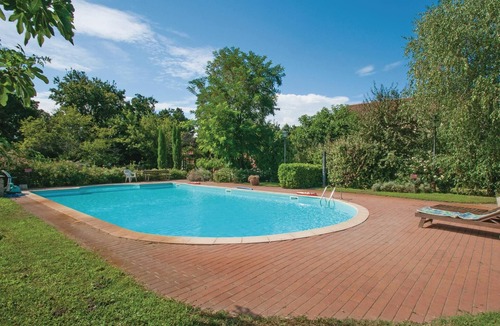 Pontecchio Polesine Apartment | Nice apartment in Pontecchio Pol. (RO)