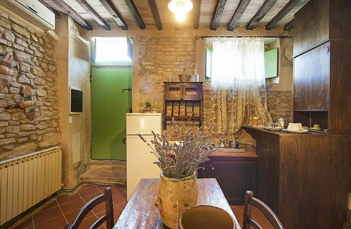 Granarola Apartment | Nice apartment for 2 guests with pool, A/C, WIFI, TV, patio and pets allowed