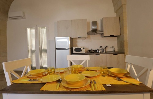 Vernole Apartment | Nice apartment for 4 guests with WIFI, A/C, TV and pets allowed